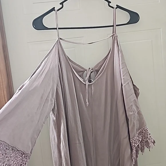 DRESS - Picture 3 of 4